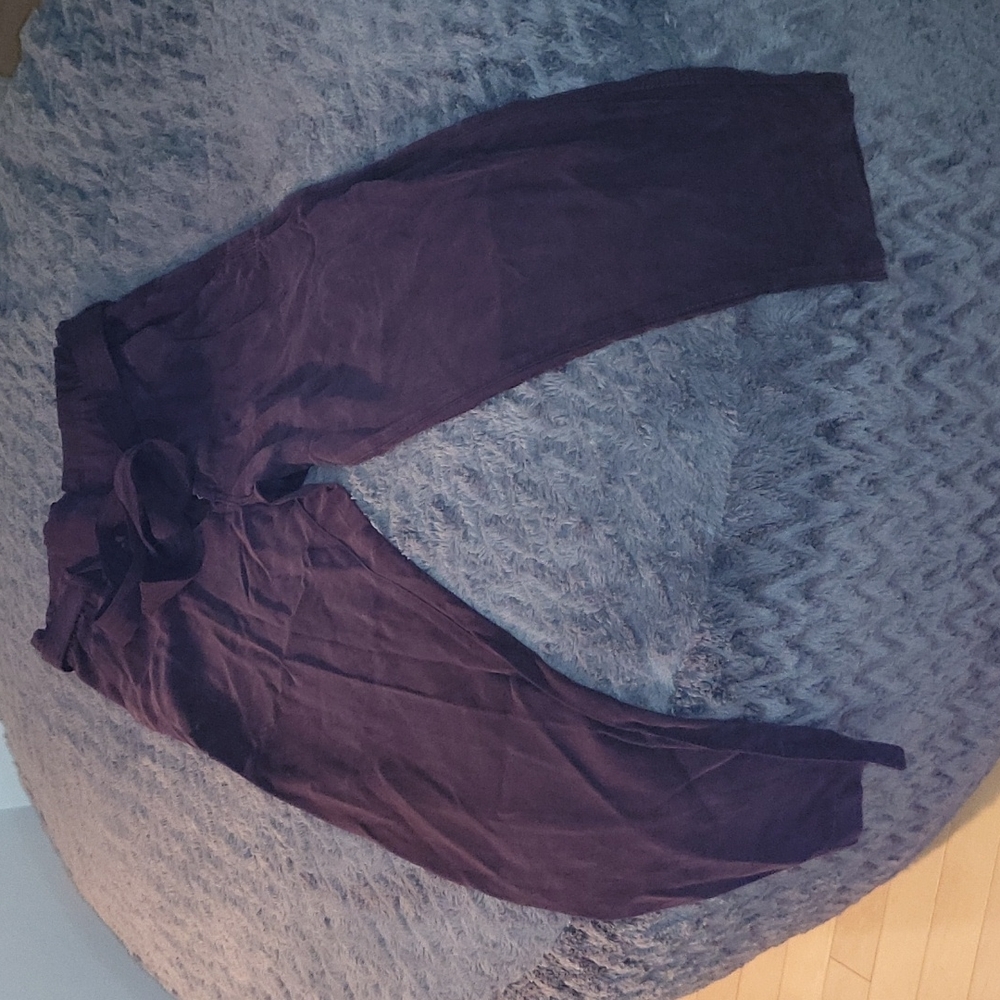 Wide leg pants